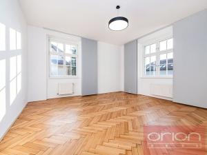 Pronájem bytu 3+1, Praha - Dejvice, Na viničních horách, 140 m2