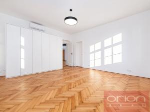 Pronájem bytu 3+1, Praha - Dejvice, Na viničních horách, 140 m2