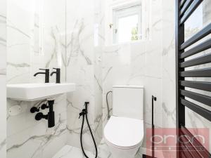 Pronájem bytu 3+1, Praha - Dejvice, Na viničních horách, 140 m2