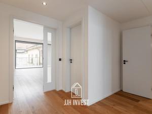 Prodej bytu 3+kk, Praha - Smíchov, Grafická, 87 m2