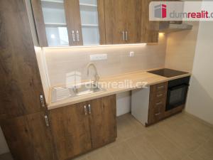 Pronájem bytu 3+1, Mariánské Lázně - Úšovice, Ke Kostelu, 75 m2
