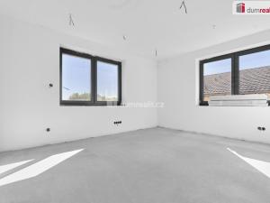 Prodej rodinného domu, Jenišov - Pod Rohem, V Oblouku, 340 m2