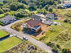 Prodej rodinného domu, Jenišov - Pod Rohem, V Oblouku, 340 m2