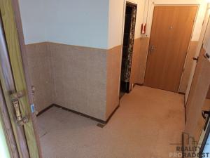 Prodej bytu 2+1, Chvaletice, Kolínská, 63 m2