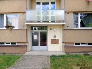 Prodej bytu 2+1, Chvaletice, Kolínská, 63 m2