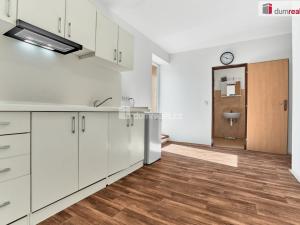 Prodej kanceláře, Karlovy Vary - Rybáře, Sokolovská, 400 m2