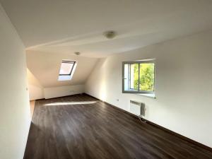 Pronájem bytu 1+kk, Malšice, náměstí V. Háka, 57 m2