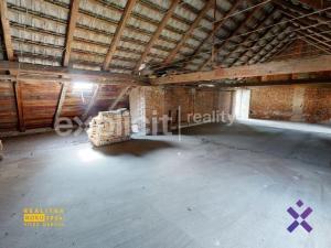 Prodej výrobních prostor, Zahnašovice, 195 m2