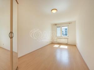 Pronájem bytu 2+kk, Praha - Uhříněves, Františka Diviše, 57 m2