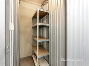 Pronájem bytu 2+kk, Praha - Háje, Stříbrského, 59 m2