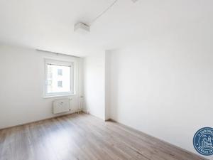 Prodej bytu 3+1, Praha - Žižkov, Jeseniova, 72 m2