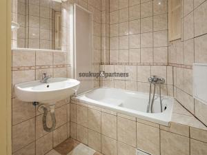 Prodej bytu 2+1, Praha - Smíchov, Plzeňská, 62 m2