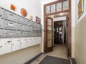 Prodej bytu 2+1, Praha - Smíchov, Plzeňská, 62 m2