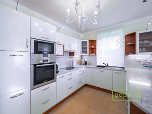 Pronájem rodinného domu, Římov, Na Hájcích, 172 m2