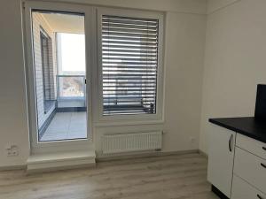 Pronájem bytu 2+kk, Praha - Hlubočepy, náměstí Olgy Scheinpflugové, 56 m2