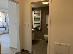 Pronájem bytu 2+kk, Praha - Hlubočepy, náměstí Olgy Scheinpflugové, 56 m2