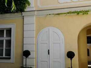 Pronájem bytu 2+kk, Praha - Malá Strana, Vlašská, 92 m2