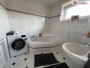 Prodej rodinného domu, Branky, 848 m2