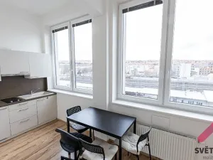 Pronájem bytu 1+kk, Praha - Nusle, Bartoškova, 37 m2