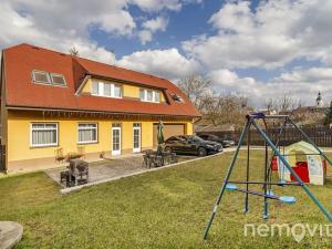Prodej vícegeneračního domu, Říčany, Hálkova, 200 m2