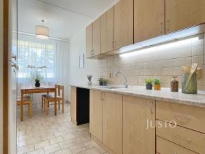 Prodej bytu 3+1, Praha - Libuš, K lukám, 68 m2