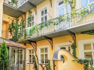 Pronájem bytu 2+1, Praha - Malá Strana, Vlašská, 69 m2