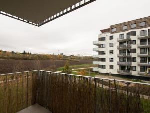 Pronájem bytu 1+kk, Praha - Hlubočepy, Hugo Haase, 48 m2