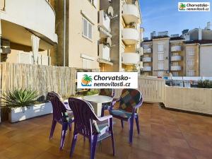 Prodej bytu 2+kk, Novi Vinodolski, Chorvatsko, 44 m2
