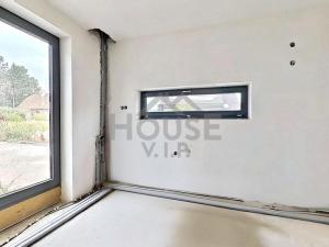 Prodej bytu 3+kk, Praha - Újezd nad Lesy, Lišická, 73 m2