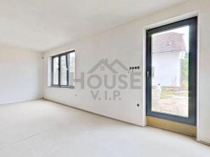 Prodej bytu 3+kk, Praha - Újezd nad Lesy, Lišická, 73 m2