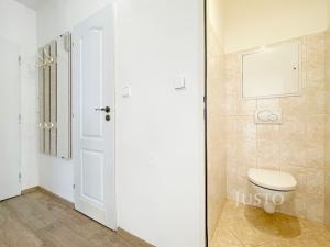 Pronájem bytu 3+1, Praha - Záběhlice, Slunečnicová, 60 m2