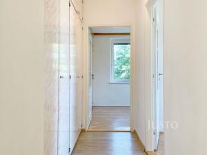 Pronájem bytu 3+1, Praha - Záběhlice, Slunečnicová, 60 m2