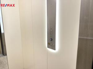 Pronájem bytu 2+kk, Karlovy Vary, Moskevská, 40 m2