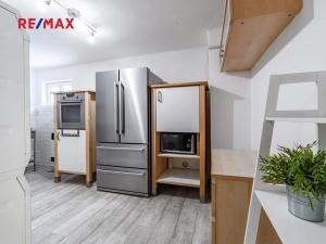 Prodej rodinného domu, Praha - Karlín, Pernerova, 60 m2