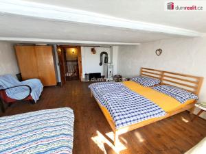 Prodej chalupy, Třebušín, 671 m2