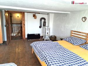Prodej chalupy, Třebušín, 671 m2