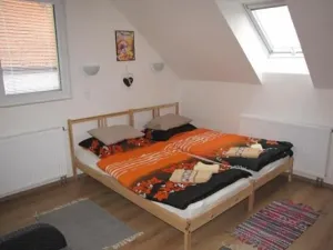 Pronájem bytu 1+kk, Praha, Formanská, 25 m2