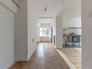 Prodej bytu 2+kk, Praha - Vokovice, Nad tratí, 72 m2