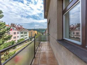 Prodej bytu 2+kk, Praha - Vokovice, Nad tratí, 72 m2