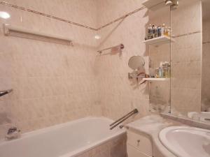 Prodej bytu 2+kk, Praha - Háje, Anny Drabíkové, 43 m2