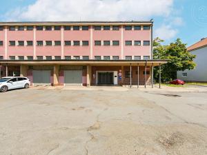 Pronájem garážového stání, Plzeň, Tomanova, 12 m2