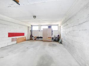 Pronájem garážového stání, Plzeň, Tomanova, 12 m2