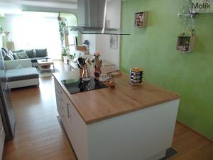 Prodej bytu 2+1, Chomutov, Kosmonautů, 63 m2
