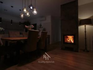 Prodej rodinného domu, Dolany, 160 m2