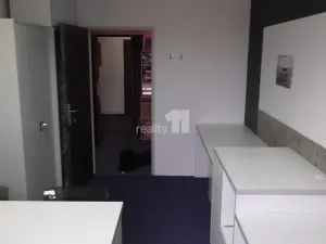 Pronájem kanceláře, Ostrava - Poruba, Sokolovská, 19 m2