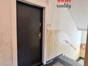 Pronájem bytu 1+kk, Karlovy Vary - Doubí, K Linhartu, 24 m2
