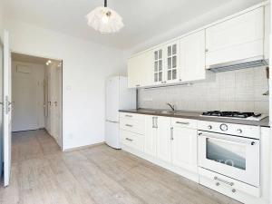 Pronájem bytu 3+1, Praha - Záběhlice, Slunečnicová, 60 m2