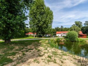 Prodej komerční nemovitosti, Brno - Holásky, Písníky, 2728 m2