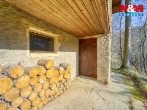 Prodej chaty, Čerňovice, 70 m2