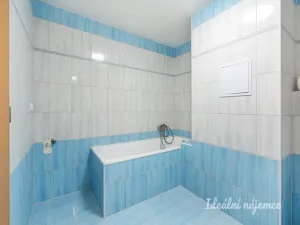 Pronájem bytu 1+kk, Praha - Černý Most, Dobrovolného, 31 m2